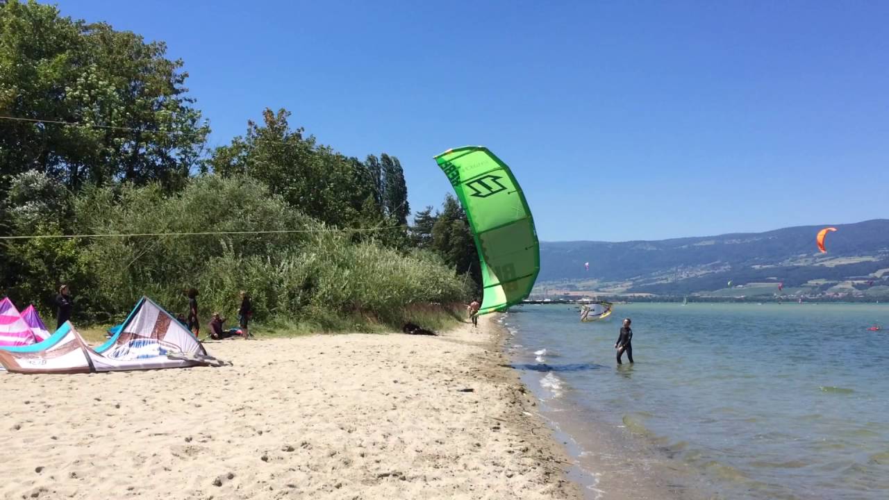 small Spot Kitesurf, Picture of La Plage / Lac De Neuchatel