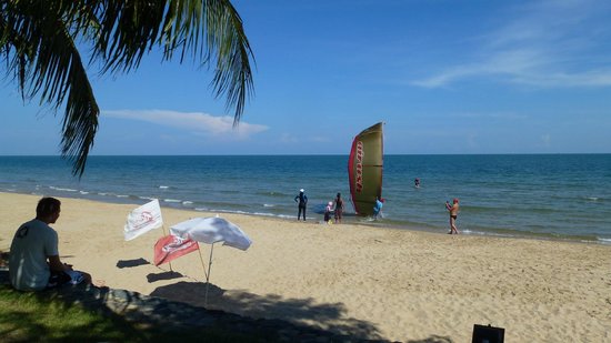 small Spot Kitesurf, Picture of Pak Nam Pran Buri Beach